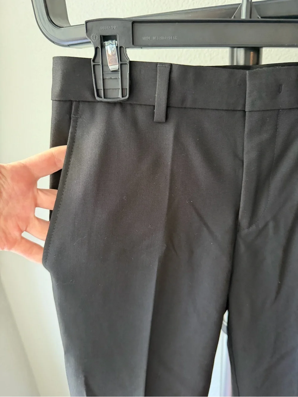 Kenneth Cole Reaction Boys 2 Piece Suit Jacket and Pants in size 10R